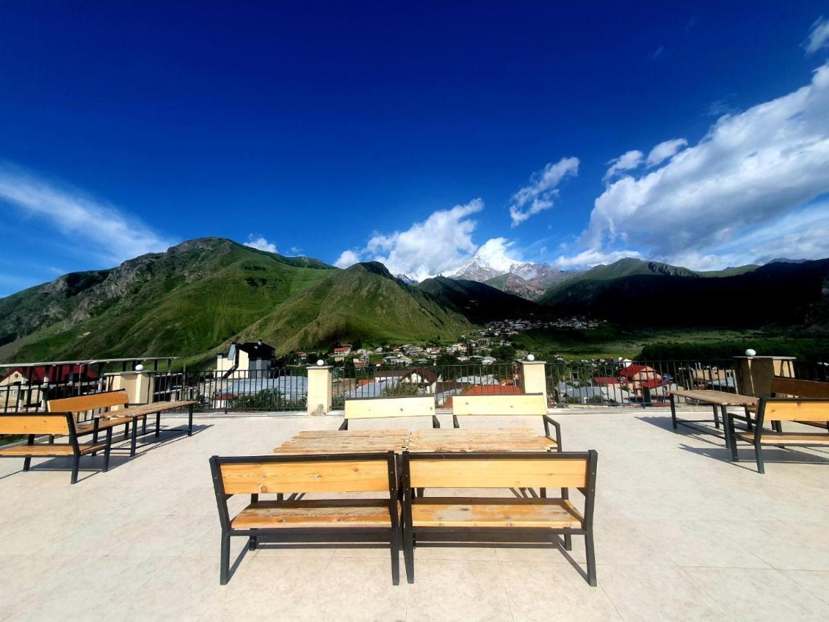 Hotel Horizon Kazbegi Eksteriør billede